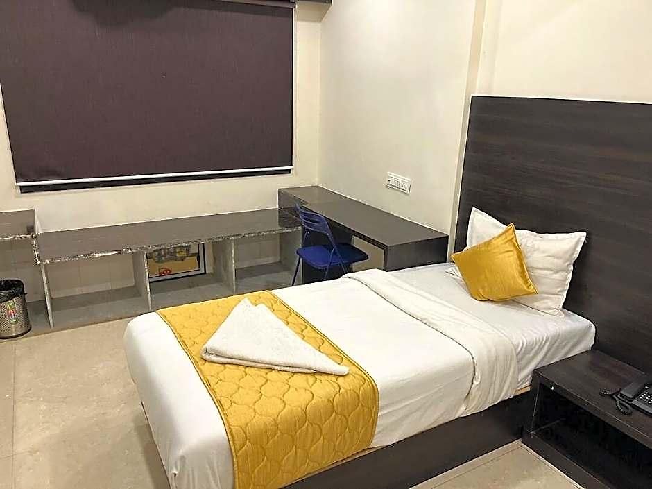 Windflower Regency - Near Kokilaben Hospital Hotel 3*