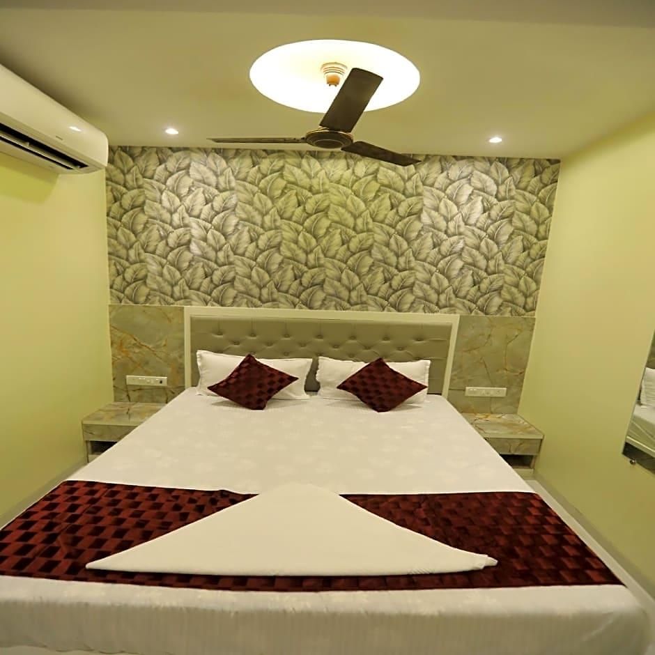 Hotel Sai Siddhi - Navi
