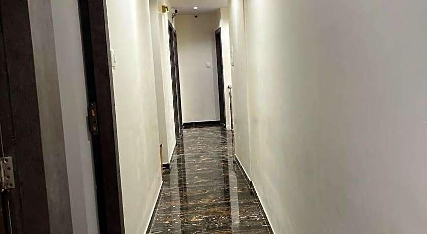 Hotel Classio Andheri - Near Dn Nagar Metro Station