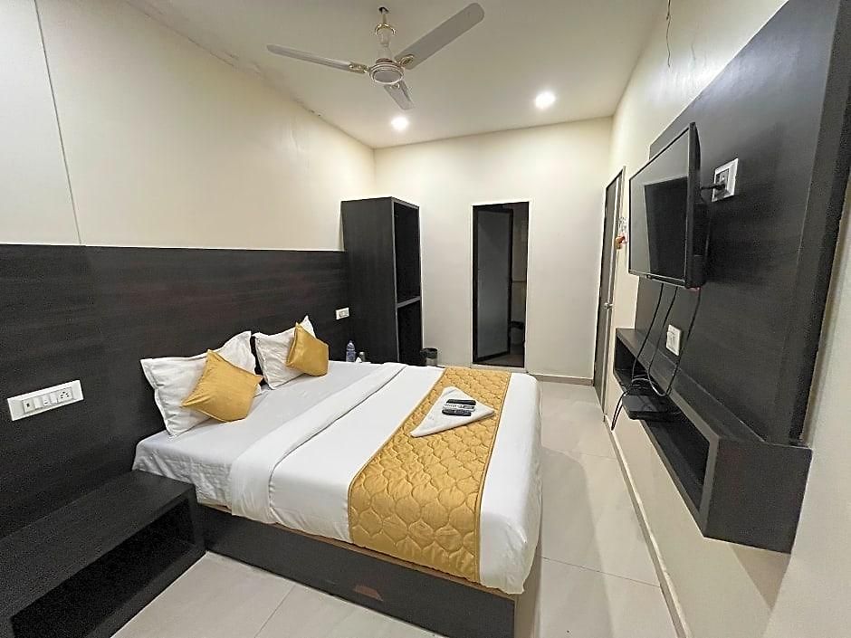 Hotel Windflower Regency - Near Kokilaben Hospital