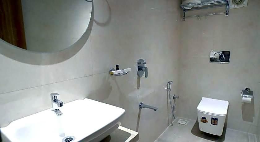 Alfa Executive Hotel 2*