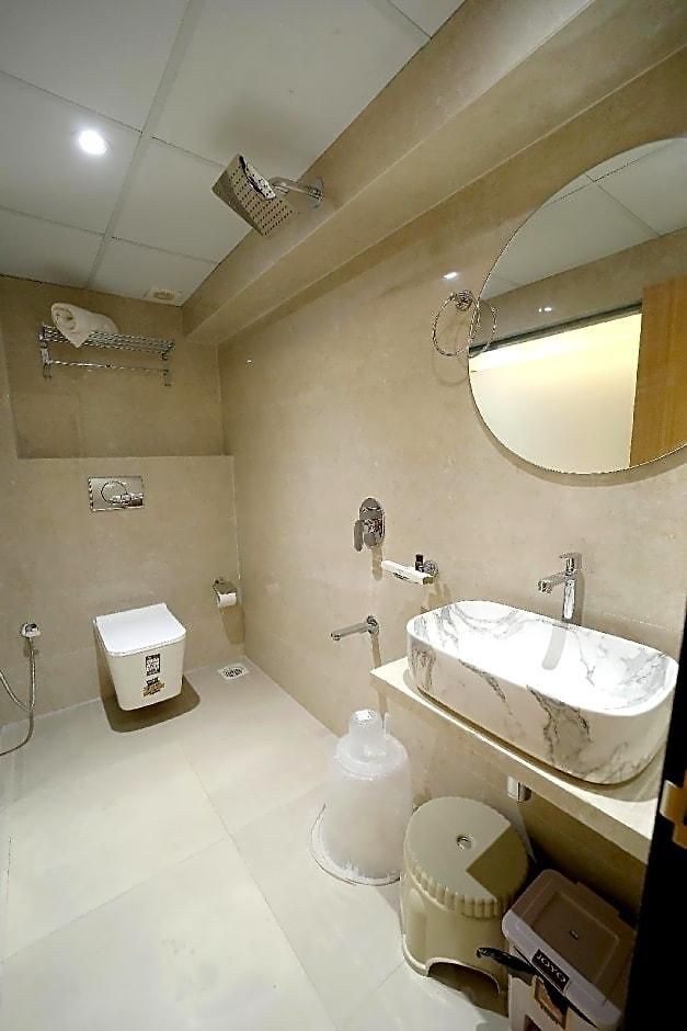 Alfa Executive Hotel 2*