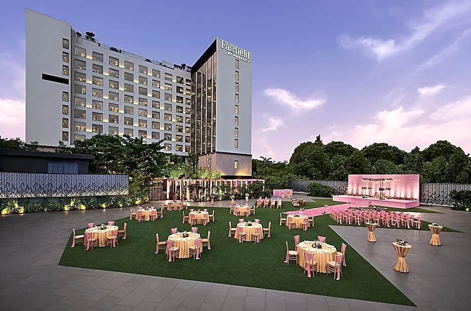 Fairfield By Marriott International Airport Hotel 4*