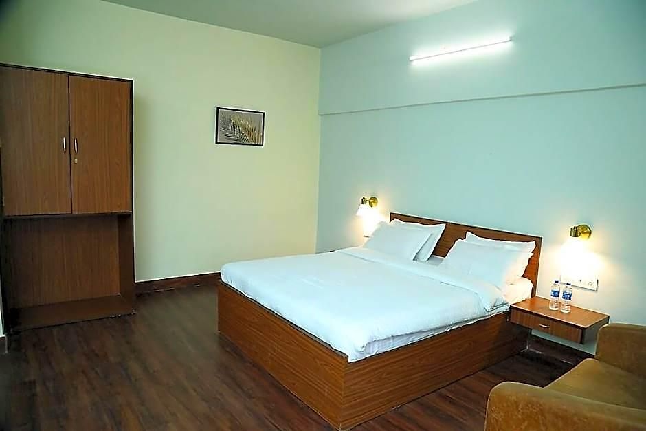Hotel Country By Turtle & - Airport 3*