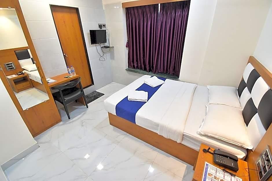 Airport Annex 3*