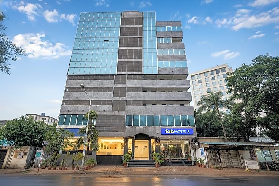 Hotel Fabhotel Azure - Nr. International Airport
