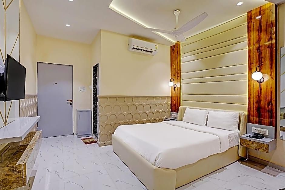 Collection O Palm Springs Hotel 3*