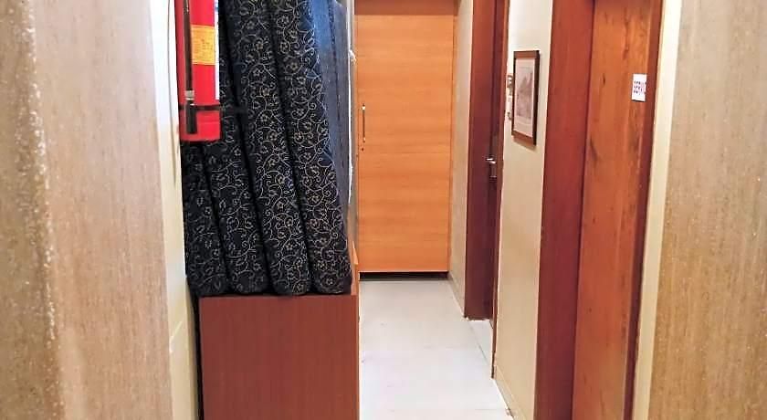 Bentley Marine Drive Hotel