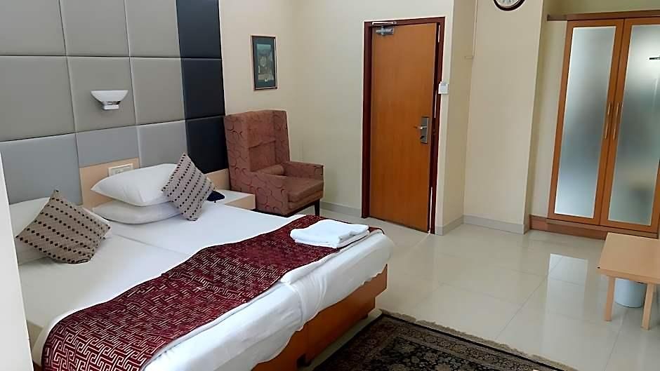 Hotel Bentley Marine Drive Mumbai