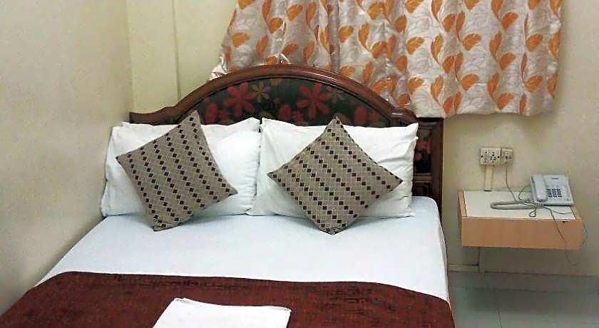 Hotel Bentley Marine Drive Mumbai