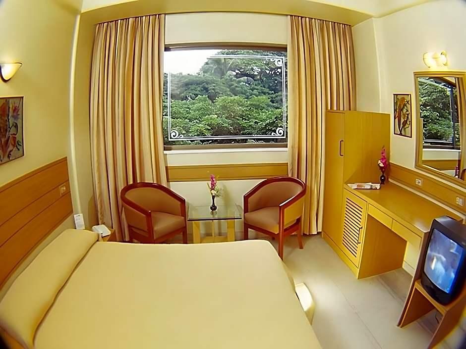 Apartment Midland *