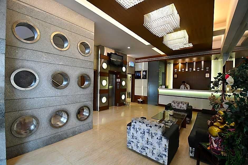 Hotel Vihang's 3*