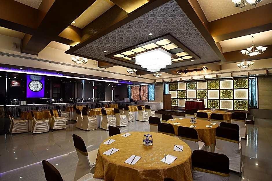 Vihang's 3* Mumbai