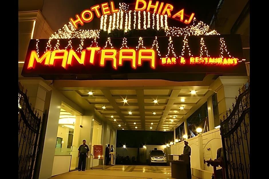 Hotel Dhiraj Mumbai