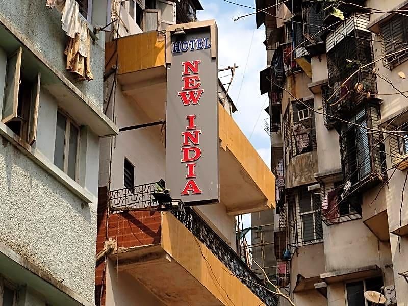 Hotel New India 2*
