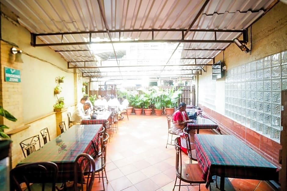 Hotel Lucky Bandra Hotel