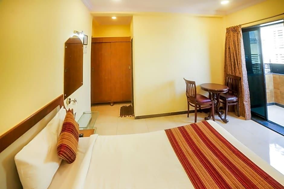 Hotel Hotel Lucky Bandra Mumbai