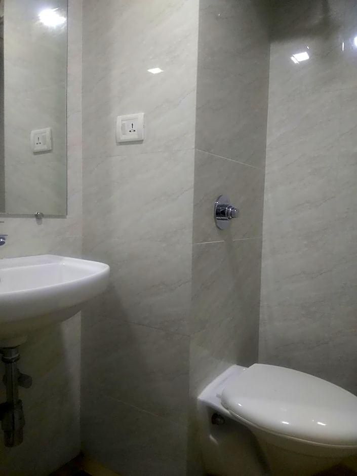 Click Andheri Midc Hotel Mumbai