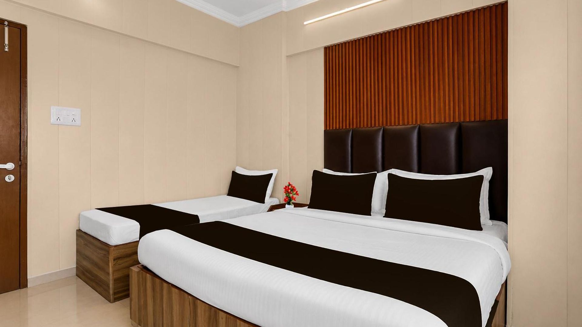 Collection O Lokhandwala Andheri West Formerly Lalsai Residency Mumbai