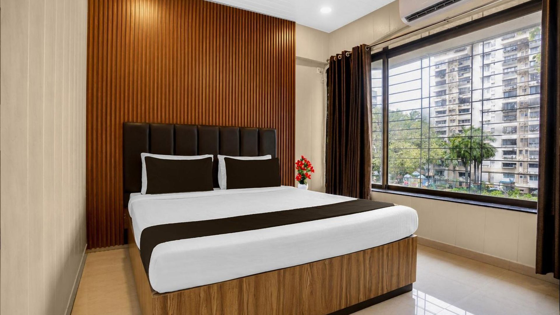 Hotel Collection O Lokhandwala Andheri West Formerly Lalsai Residency Mumbai