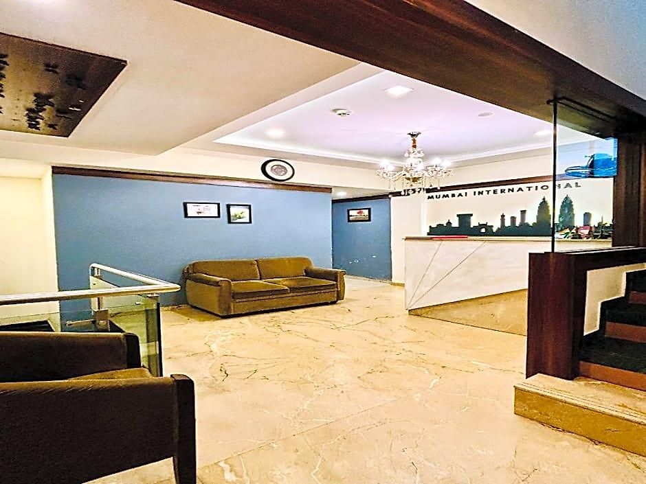 International Hotel 3*