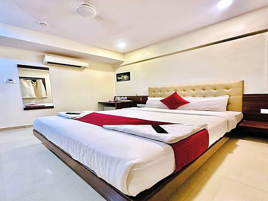 International Hotel 3*