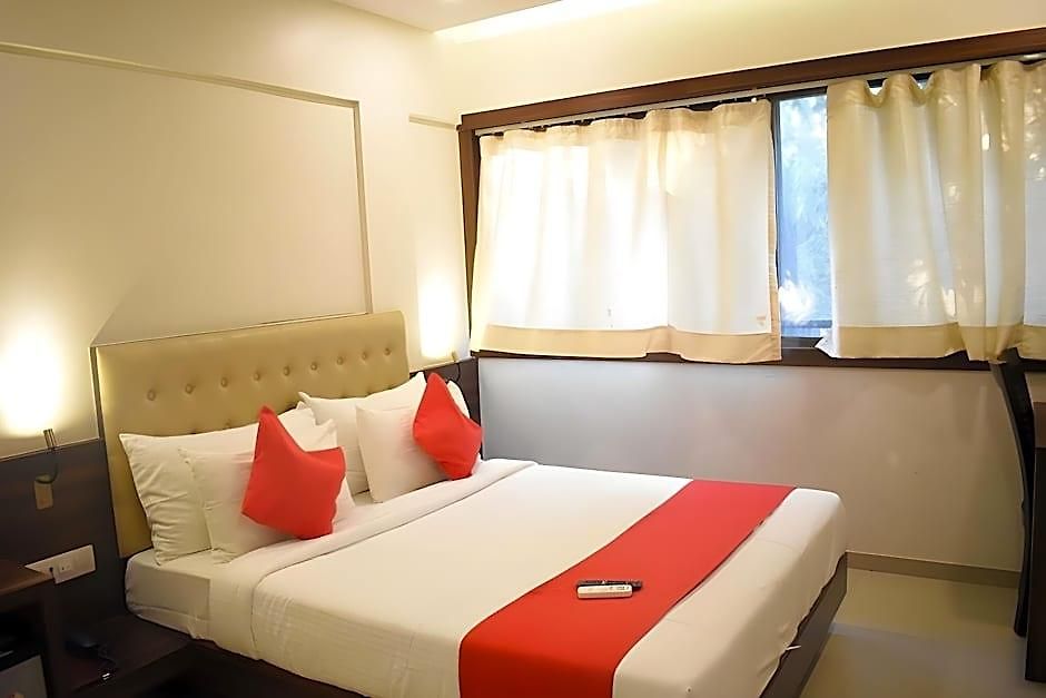 International Hotel 3*