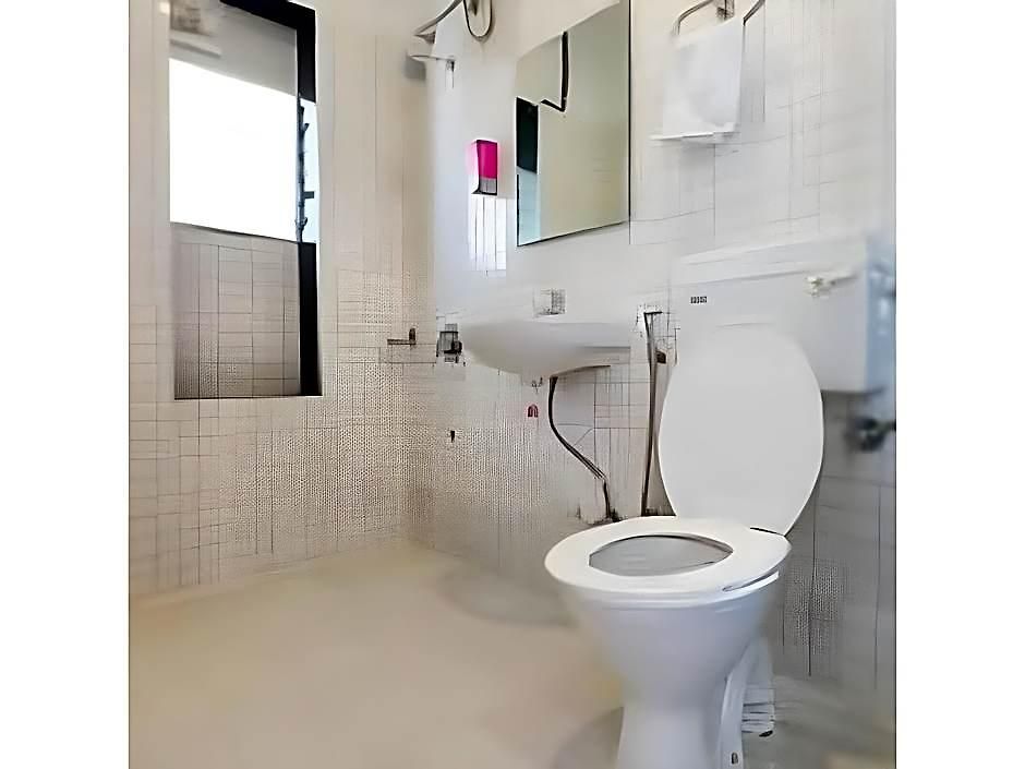 Gostops Lite Hostel