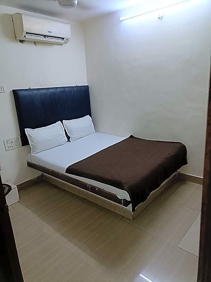 Janata Residency Guest house 2*