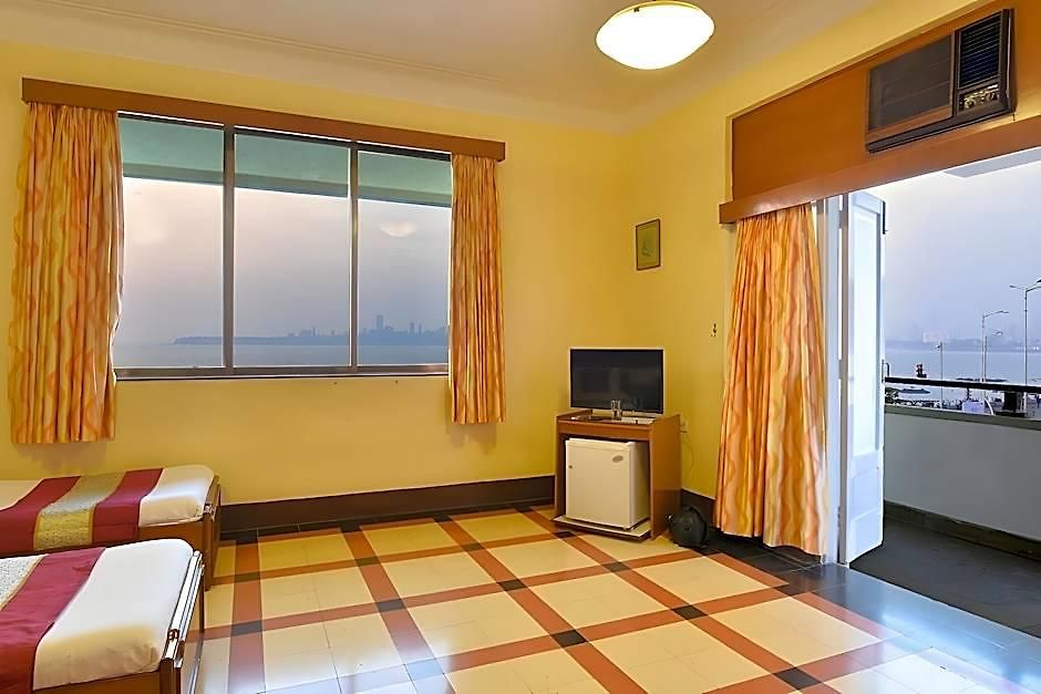 Hotel Sea South Mumbai