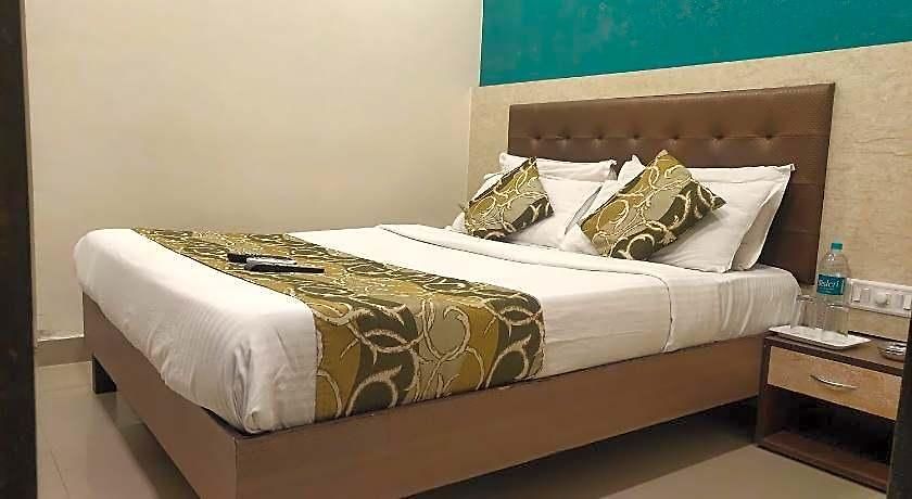 O Golden Nest Near Chhatrapati Shivaji International Airport
