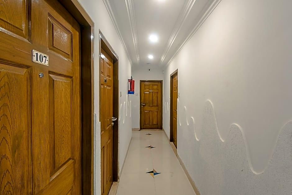 Hotel Oyo Flagship 572 Santacruz West Mumbai