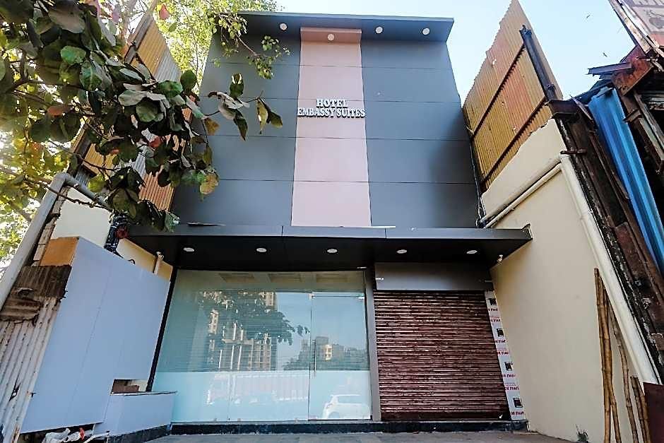 Hotel Fabexpress Embassy - Nr Bkc