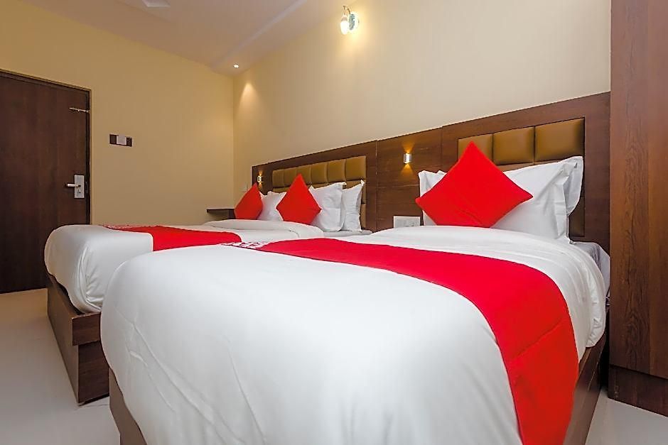 Hotel Fabexpress Embassy - Nr Bkc