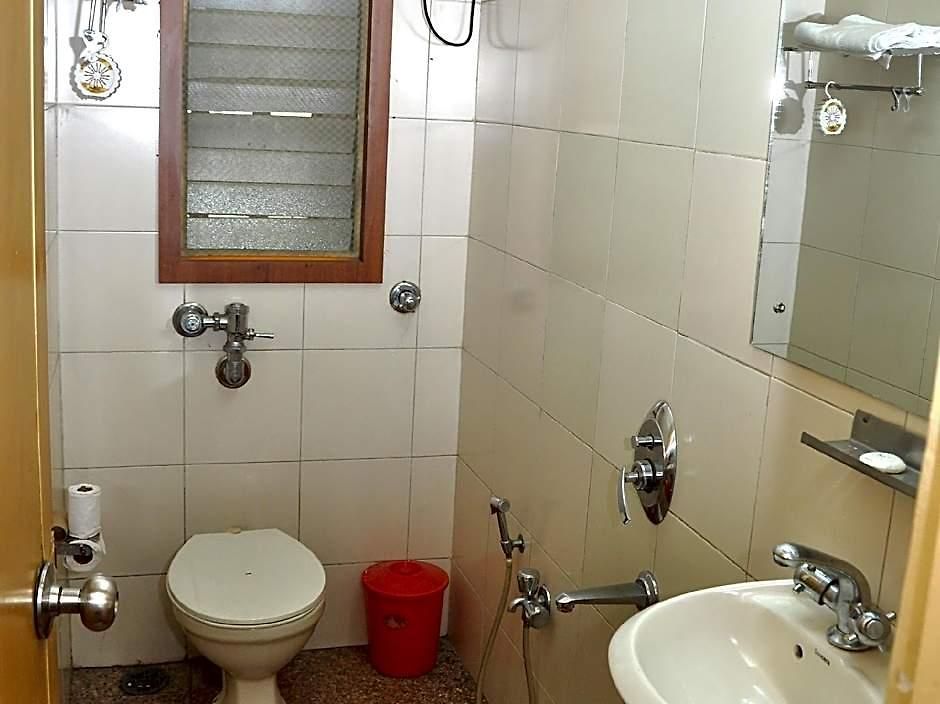 Samraj Hotel