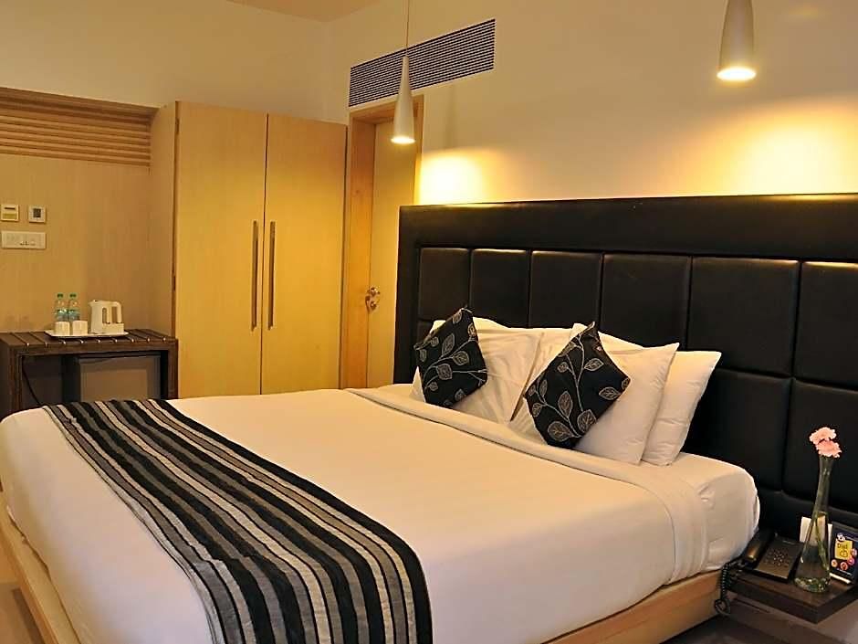 Hotel The Oriental Residency 3*