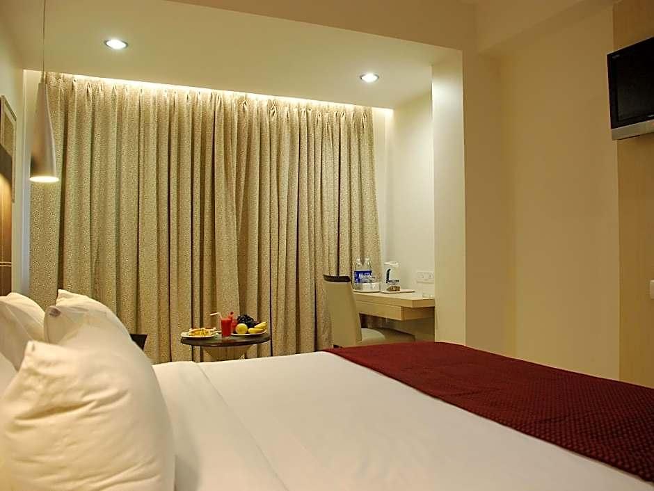 The Oriental Residency 3*