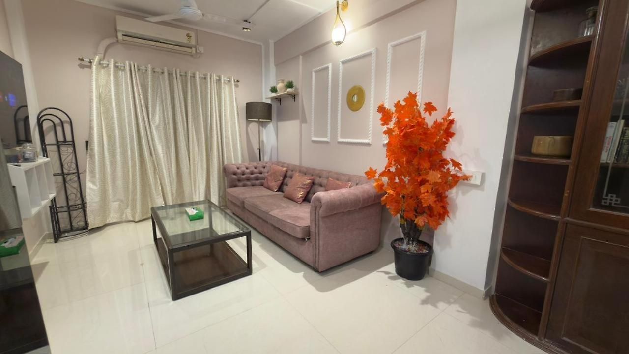 Seabird -1 Bhk Ground Floor-carter Rd- Bandra West Mumbai