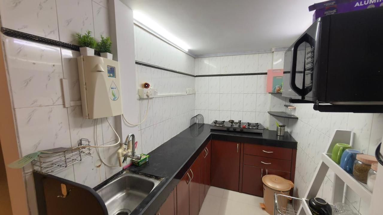 Apartment Seabird -1 Bhk Ground Floor-carter Rd- Bandra West