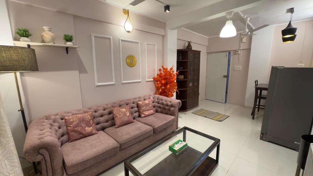 Seabird -1 Bhk Ground Floor-carter Rd- Bandra West Apartment