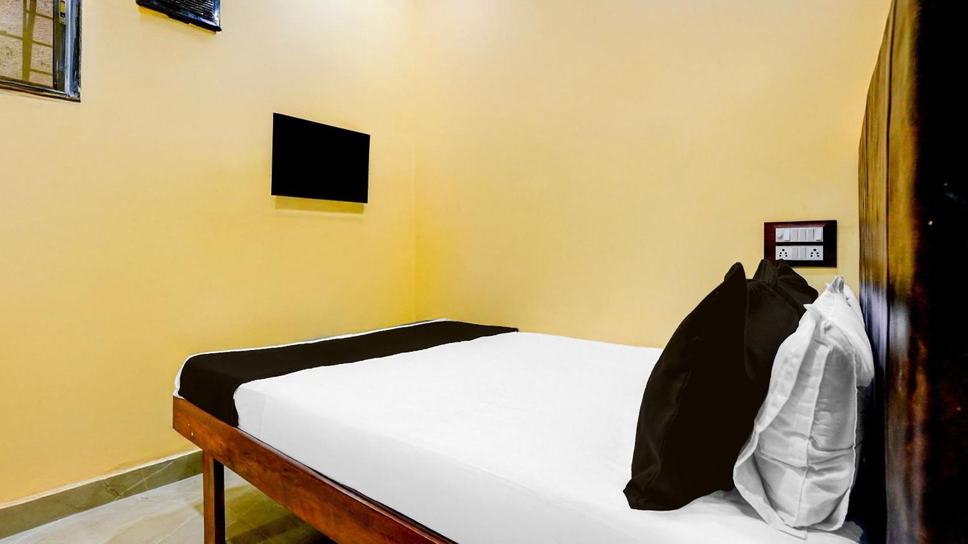 Hotel O By Oyo Mm Residency Mumbai