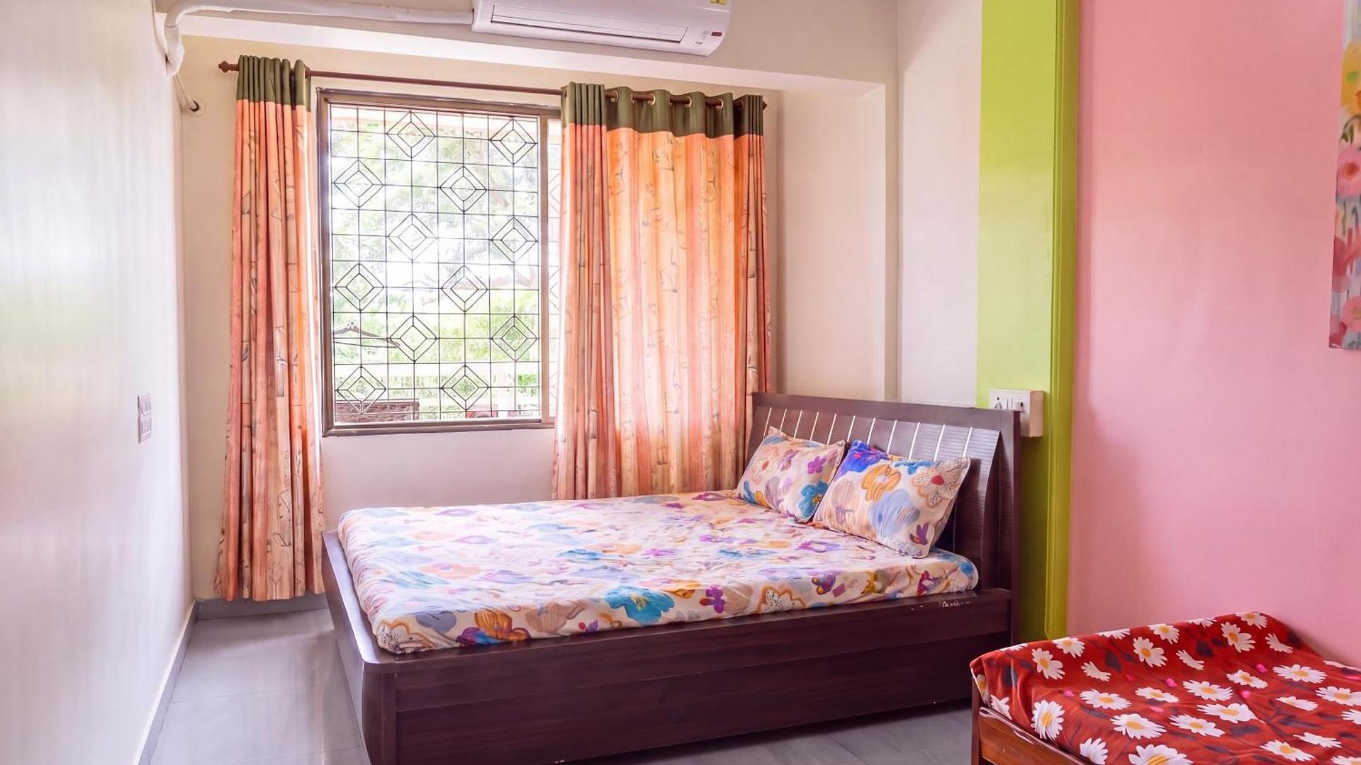 Apartment Tranquil-salona-guest-house-charkop *