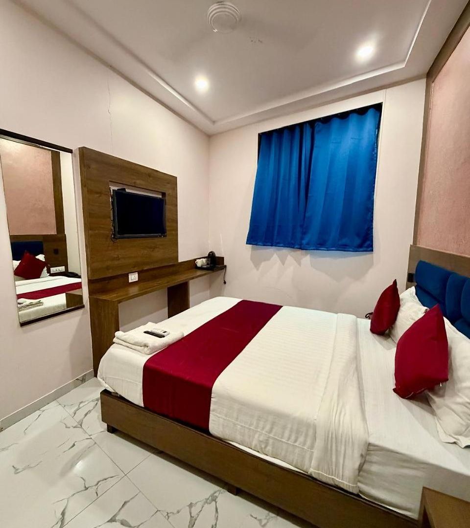 Classy Comfort Malad Near Dna Hospital 2* Mumbai