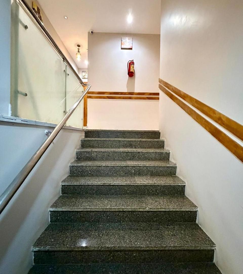 Classy Comfort Malad Near Dna Hospital Hotel