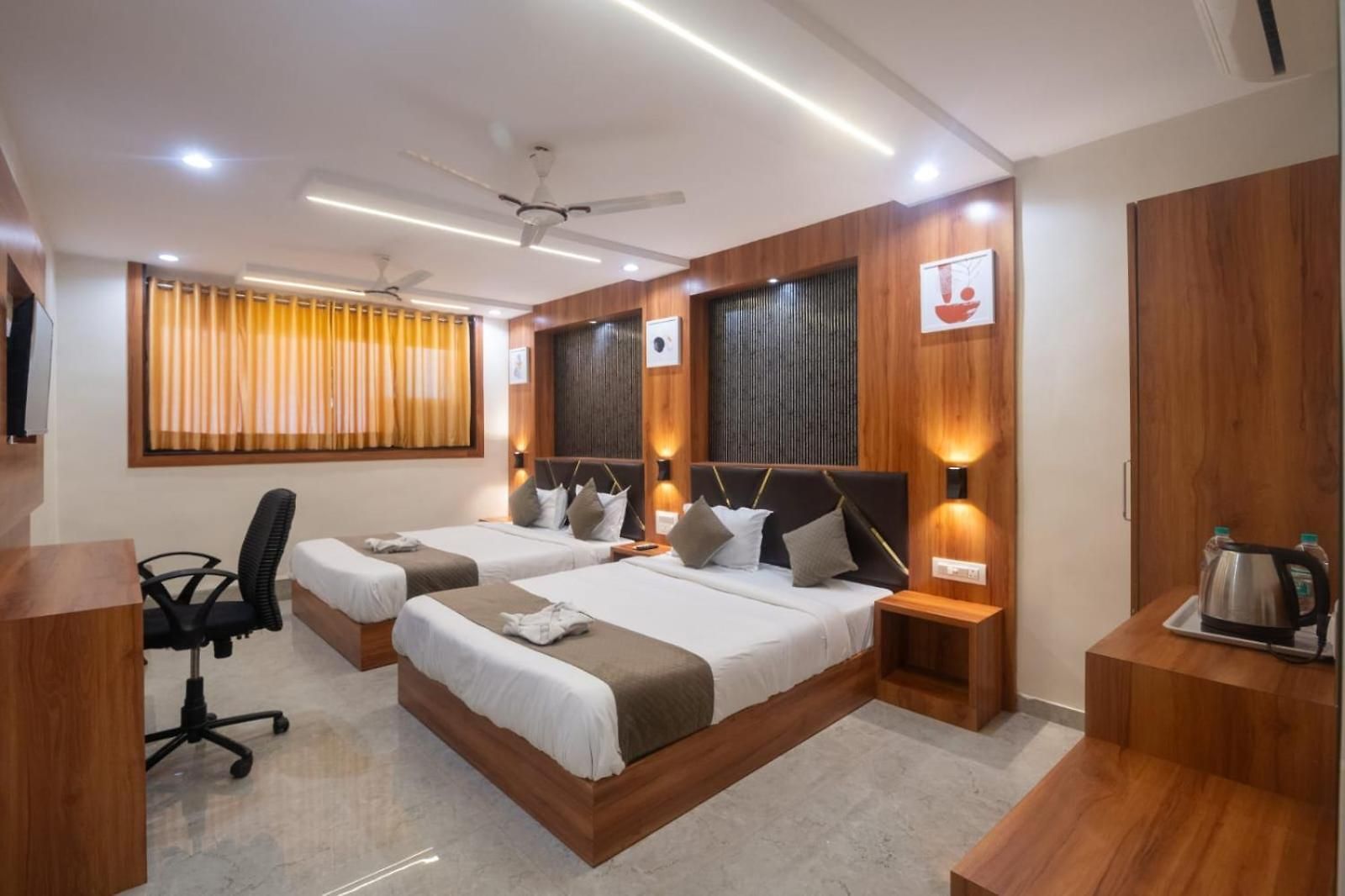Hotel Avion Park Executive Mumbai