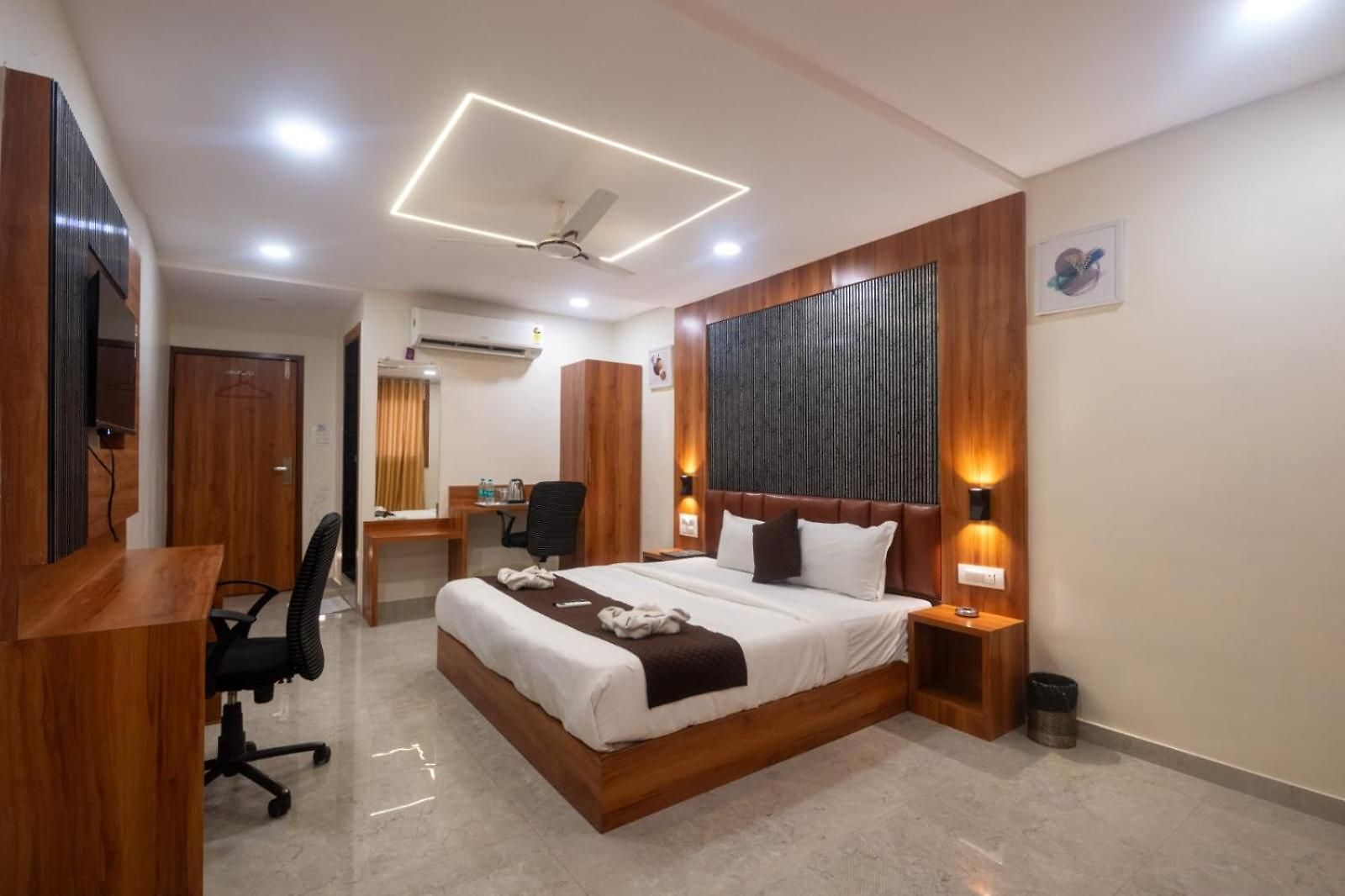 Avion Park Executive Hotel 3*