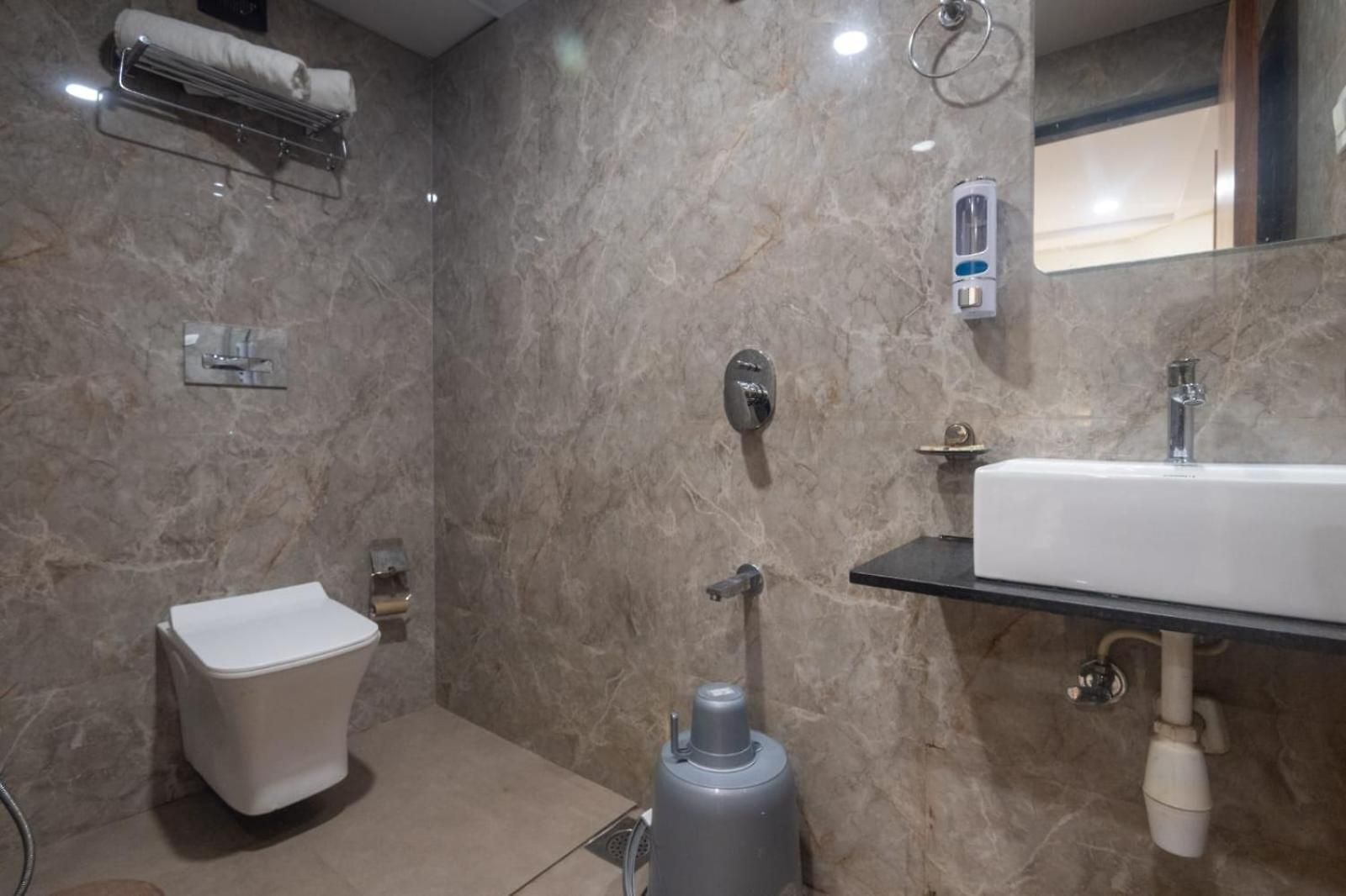 Avion Park Executive 3*