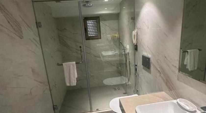 Tunga International Hotel 3*