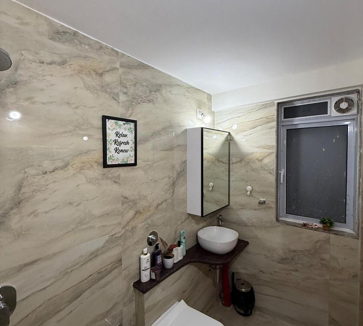Powai, Aurora Luxe,2bhk Balcony & View