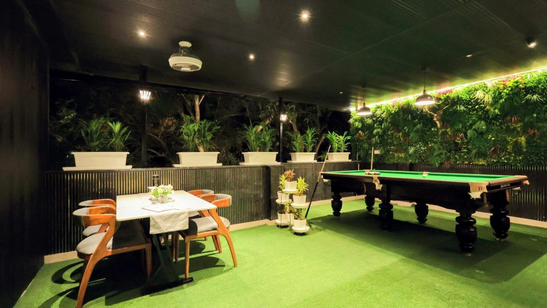 Chembur Homeotel - Gagal Hotel Mumbai